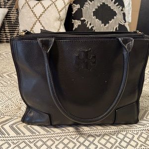 Black leather Tory Burch medium-sizes tote